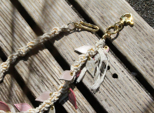 Blumes leather chain