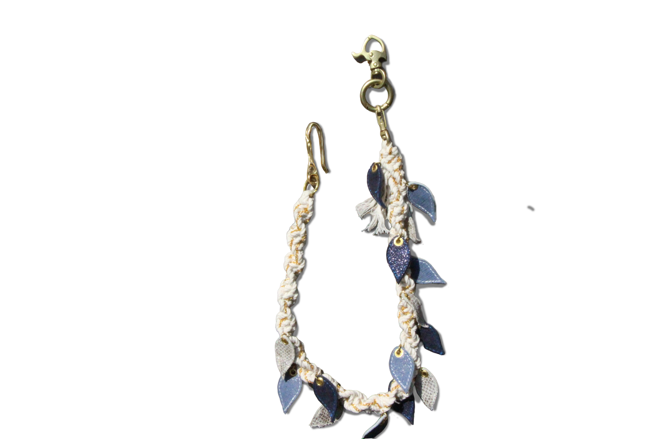 Blumes leather chain