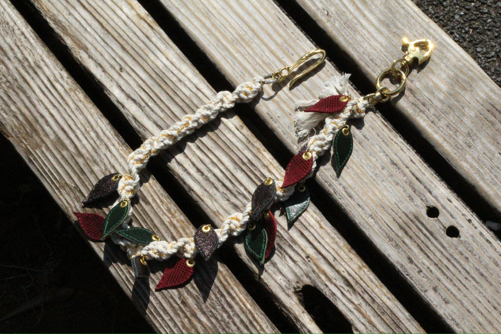 Blumes leather chain